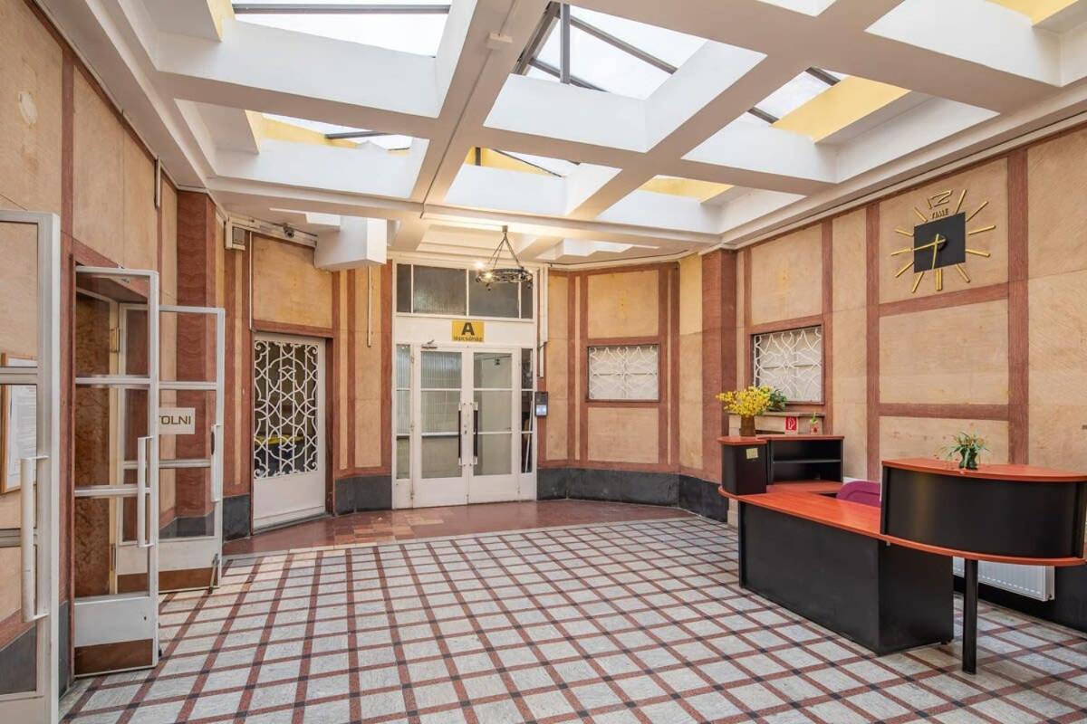 Newly Designed Central Studio Budapest Kültér fotó